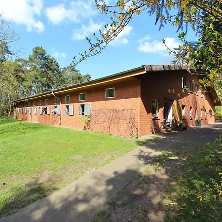 Cozy Apartment With Pool & Forest, Cleaning Included Kirchdorf (Lower Saxony)